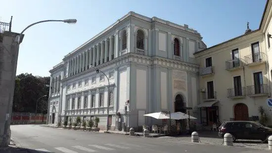 Lo spettacolo in teatro