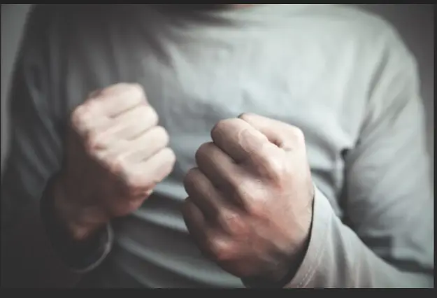 L'aggressione in strada a Cellole