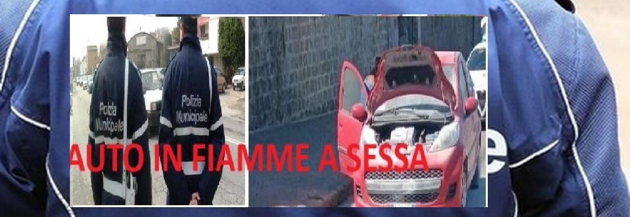 Auto in fiamme in centro a Sessa Aurunca