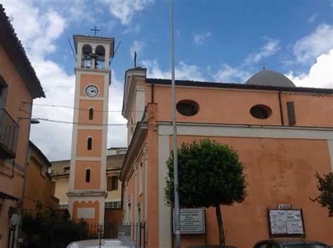 Momenti di tensione in chiesa ad Orta di Atella