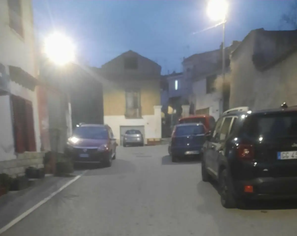 Choc in via Calzaretti