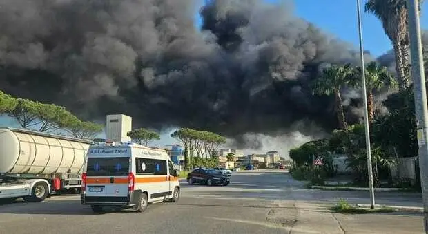 L'incendio scoppiato nell'industria Chimica