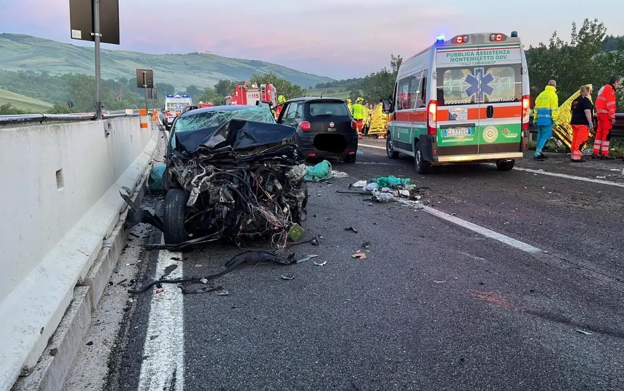 Tragedia in autostrada