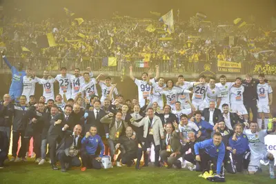 Juve Stabia in festa per la promozione