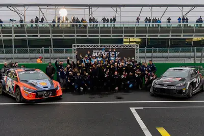 Foto di gruppo a fine Rally