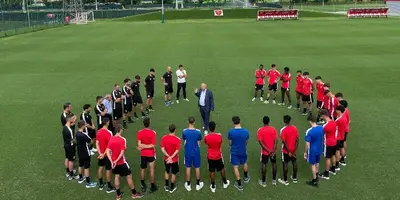 La squadra primavera del Monza riunita