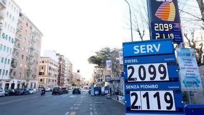 BENZINA PREZZO