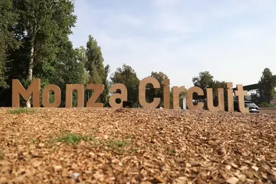 Il logo Monza Circuit all'ingresso dell'Autodromo