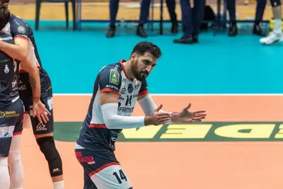 Javad Manavi (Ph. Lazzarino)