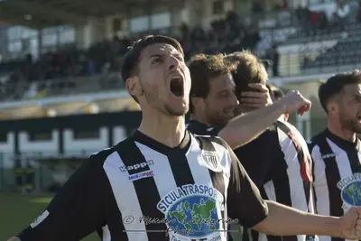 Laezza ex Sicula Leonzio oggi al Vicenza