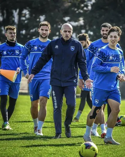 Pescara Giovanni Bucaro - Calcio Pescara Ufficiale