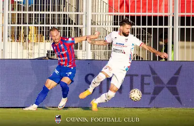 Azione in Casarano-Catania 1-0