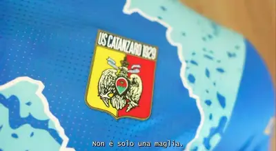 La terza maglia del Catanzaro 26-27