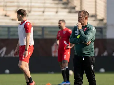Roberto Breda durante una sessione di allenamento del Padova