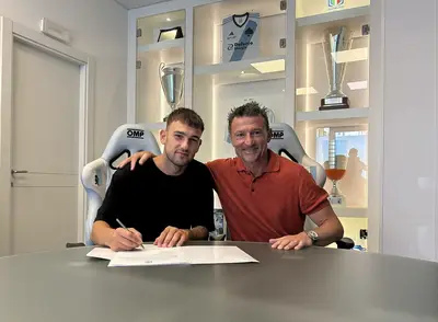 Mattia Motolese, difensore centrale