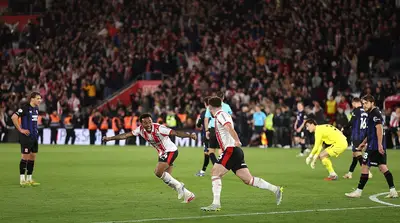 Il Southampton festeggia contro il Middlesbrough