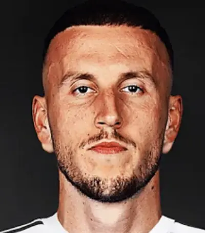 Ismajli ardian