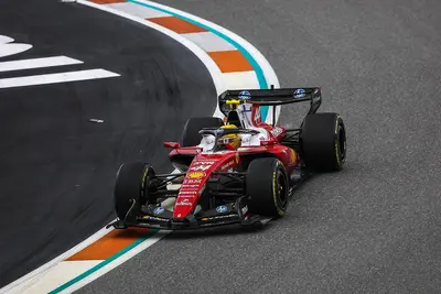 Ferrari, Hamilton nel mirino di Schumacher: è già tempo di cambiare?