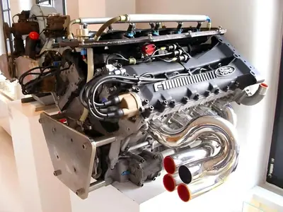 Motore Ford Cosworth V8