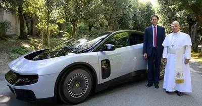 Ferrari John Elkann Luce