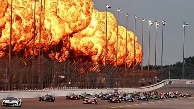 L'immagine infuocata della partenza dello scorso anno