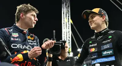 Oscar Piastri e Max Verstappen