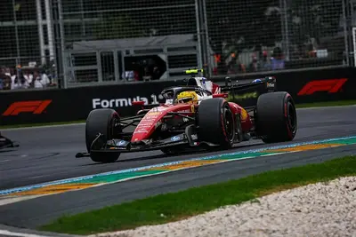 Il nuovo volto di Hamilton: più "leadership" e segnali di riscossa Ferrari