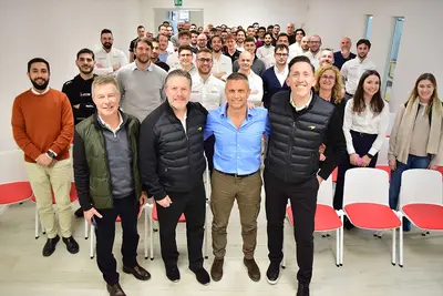 ATM Autotecnica Motori firma con McLaren
