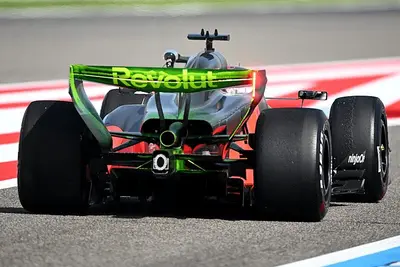 Audi R26