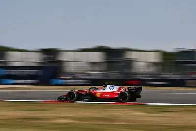 Gp Gran Bretagna: una Sprint Race a due facce. Hamilton "vola", Leclerc affanna