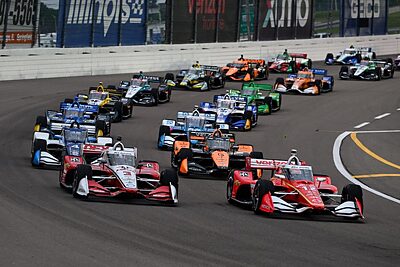 Immagine della partenza della Bommarito 500 (Madison, Illinois)