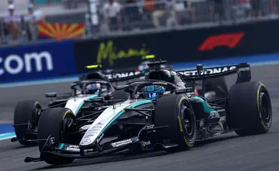 Mercedes Kimi Nico Rosberg