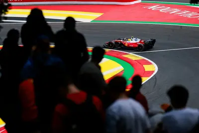 Gp Belgio, Ferrari: P4 e P5 per Leclerc e Hamilton in scia ai motori Mercedes
