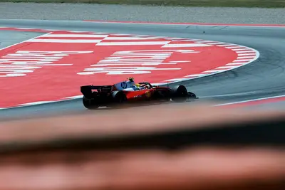 GP Barcellona: Hamilton spezza il digiuno Ferrari e scrive la storia