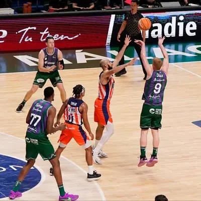 Assist di Diaz per Kalinoski