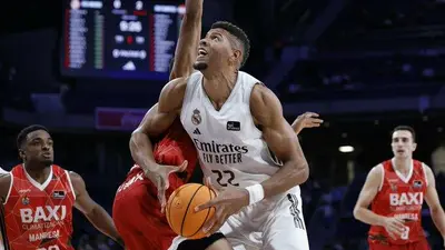 Tavares contro Manresa