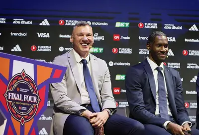 Jasikevicius e Hayes-Davis