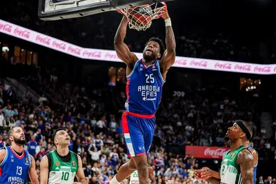 Dan Oturu, il colpo dell'Hapoel Tel Aviv