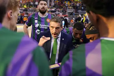 Ibon Navarro durante la semifinale vinta contro Tenerife