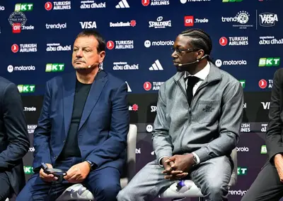 Ergin Ataman e Kendrick Nunn