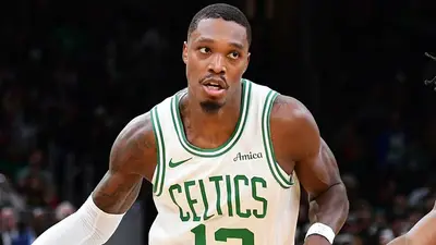 Lonnie Walker IV in maglia Celtics