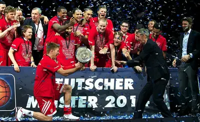 Pesic festaggia il titolo del 2014