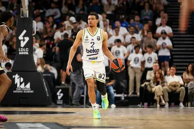 Il Fener chiude la stagione regolare con una vittoria