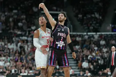 Tornei nazionali: Parigi e Maccabi Tel Aviv vincono gara 1