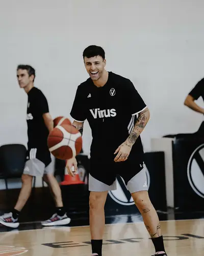 Tommaso Baldasso in allenamento con la Virtus