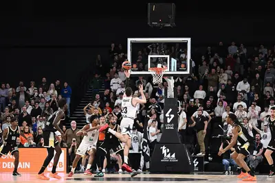 Il tiro nel finale di Guduric contro l'Asvel