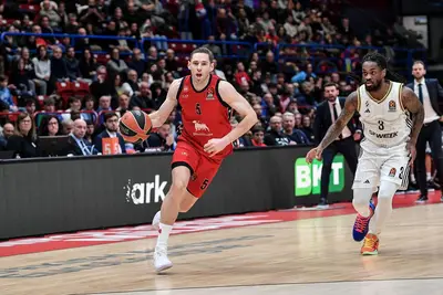 Fabien Causeur, infortunio più lungo del previsto