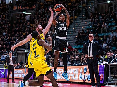 Matt Morgan in azione con la Virtus