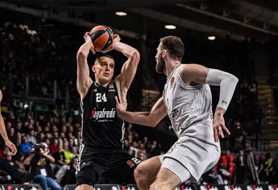 Grazulis contro Kratzer