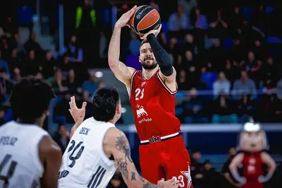 Guduric top scorer per i suoi